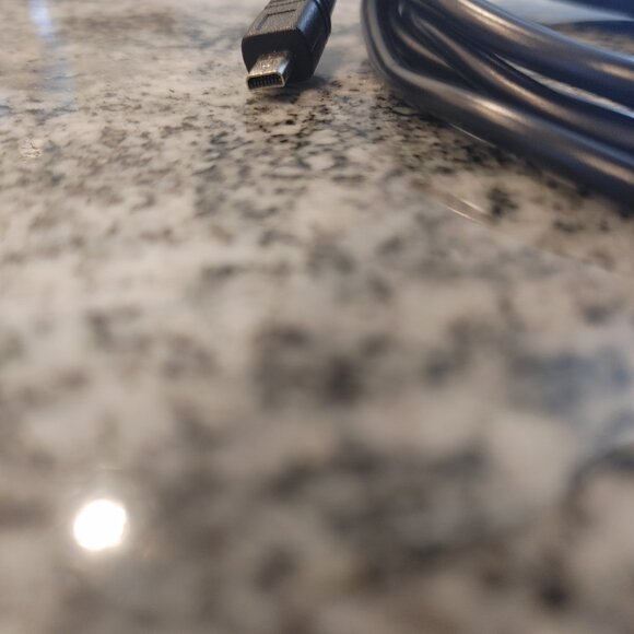 USB Cable for Nikon Coolpix AW110, L25, L26, L28, L620, L810, L820, S01 Camera - Picture 5 of 8